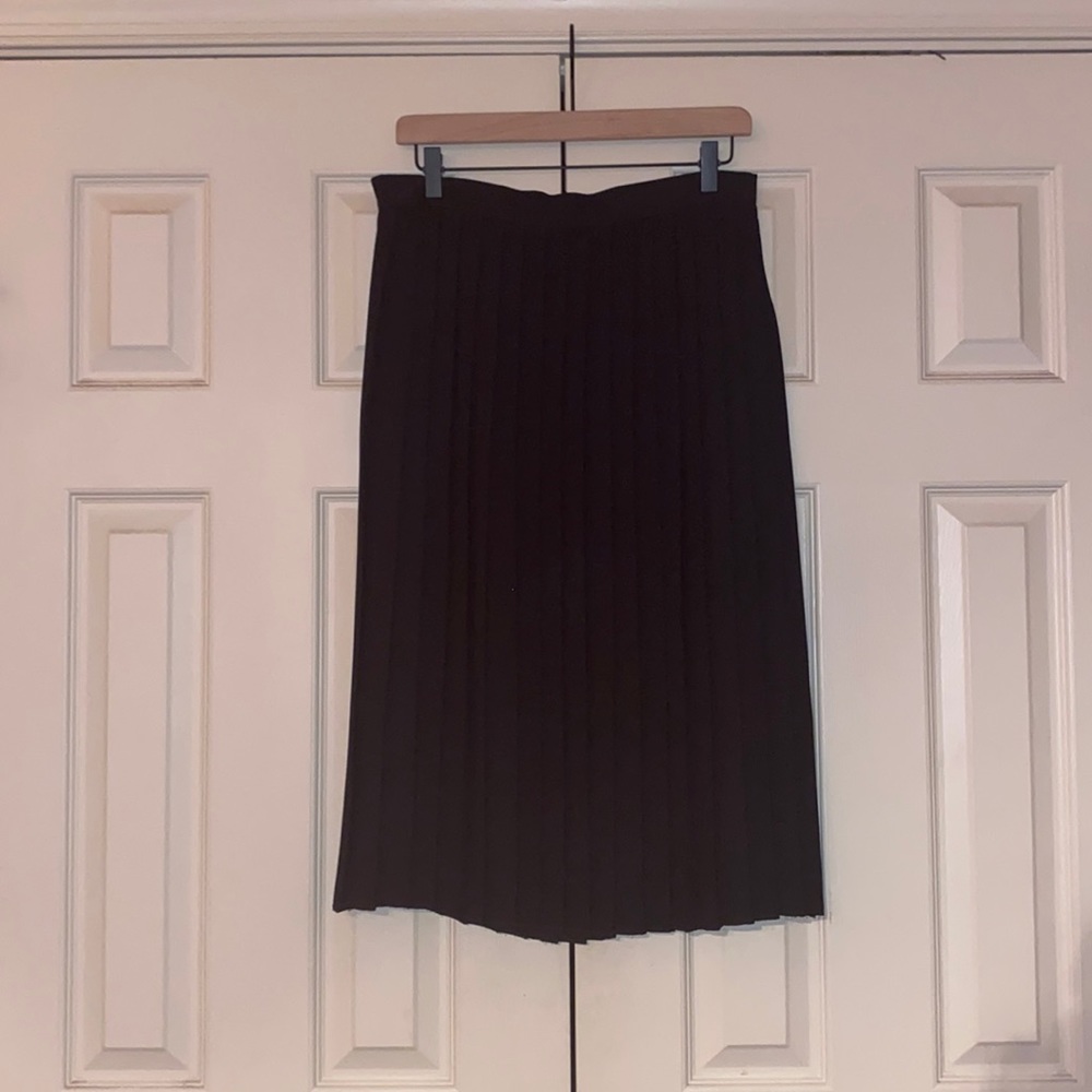 Boohoo Pleated Skirt